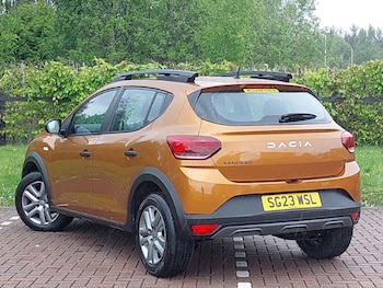 Used Dacia Sandero Stepway 2023 for sale - 78567919: Photo