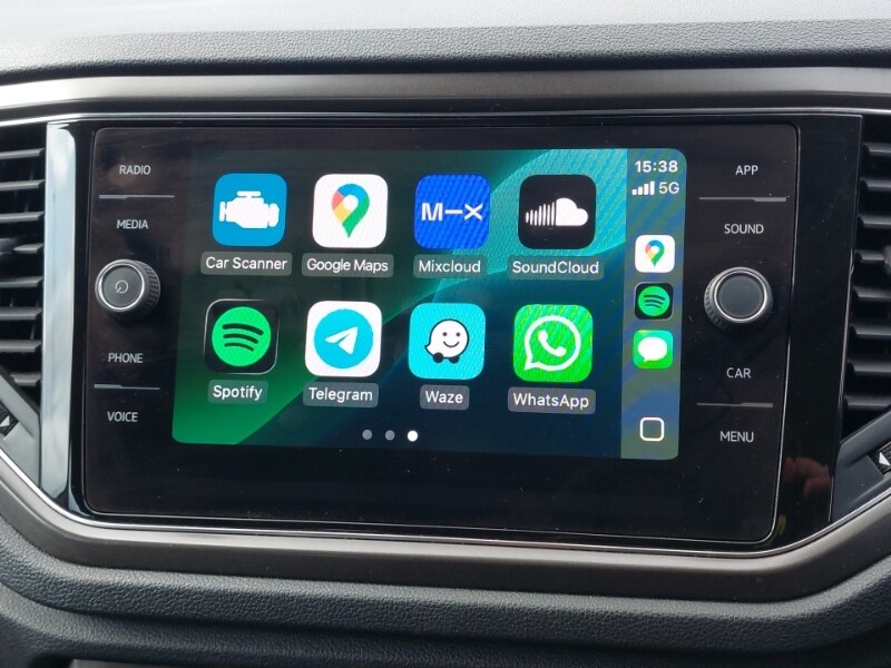 Used Volkswagen T-Roc 2020 for sale - 77630349: Photo 17