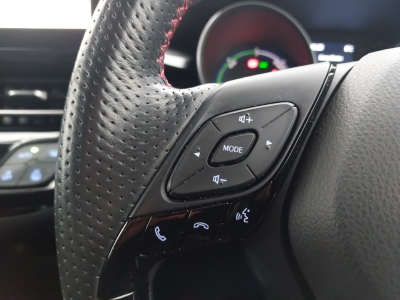 Used Toyota C-HR 2022 for sale - 77695033: Photo 13