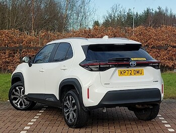 Used Toyota Yaris Cross 2022 for sale - 77272914: Photo