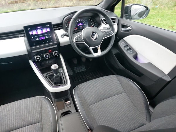 Used Renault Clio 2021 for sale - 76271853: Photo 10