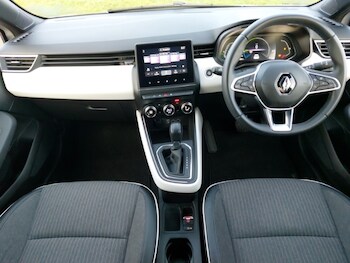 Used Renault Clio 2022 for sale - 77544075: Photo