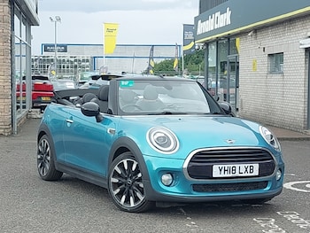 Used MINI Convertible 2018 for sale - 79529739: Photo