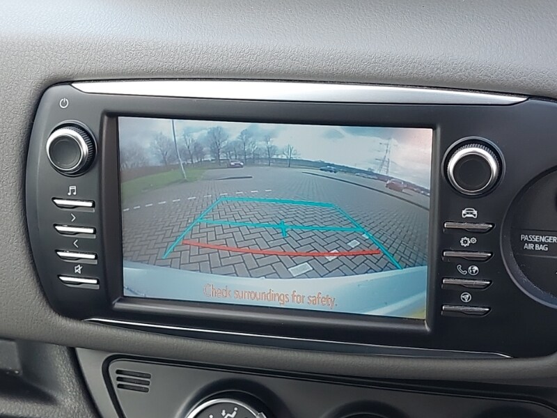 Used Toyota Yaris 2017 for sale - 78225080: Photo 14