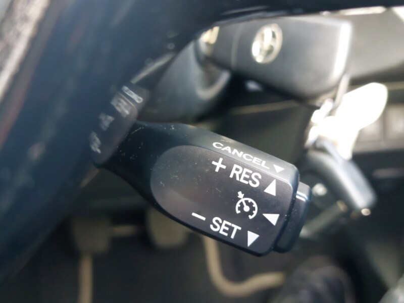 Used Toyota Yaris 2017 for sale - 78225080: Photo 18