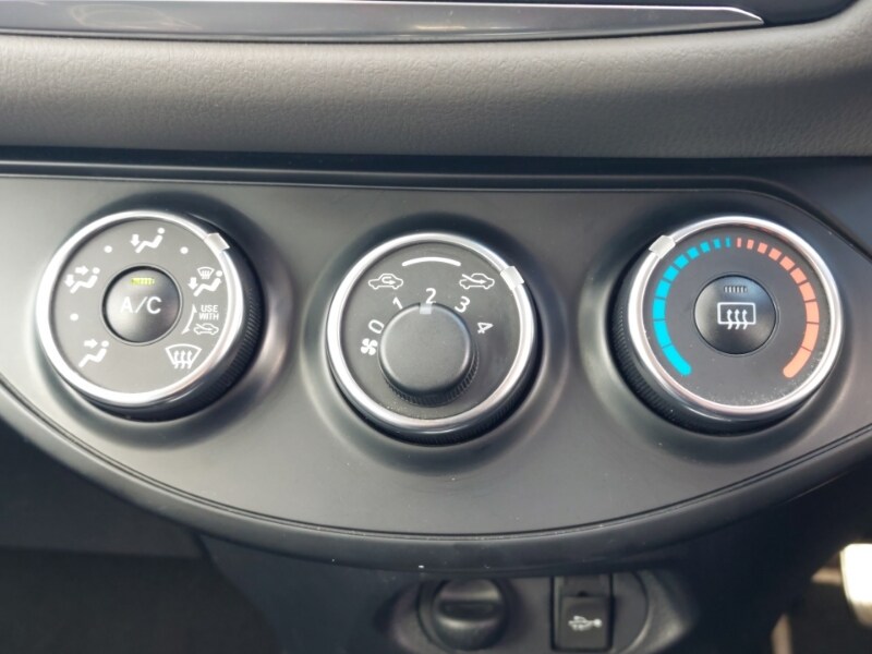 Used Toyota Yaris 2017 for sale - 78225080: Photo 19