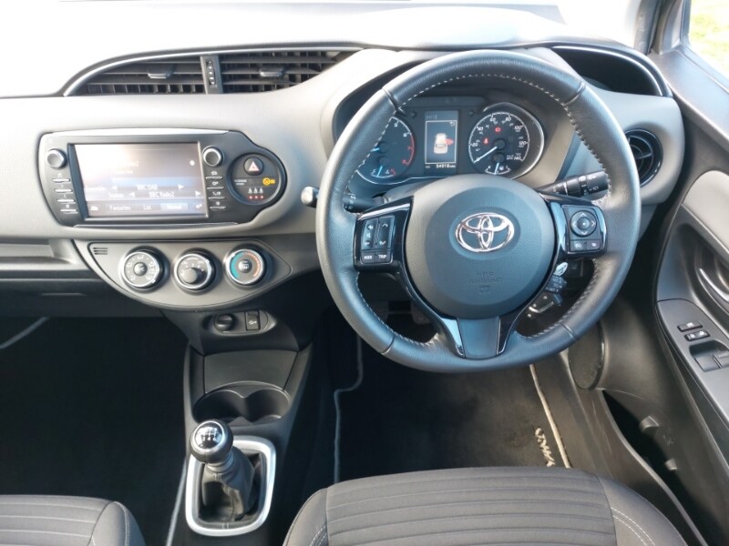 Used Toyota Yaris 2017 for sale - 78225080: Photo 7