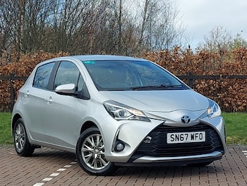 Used Toyota Yaris 2017 for sale - 78041151: Photo