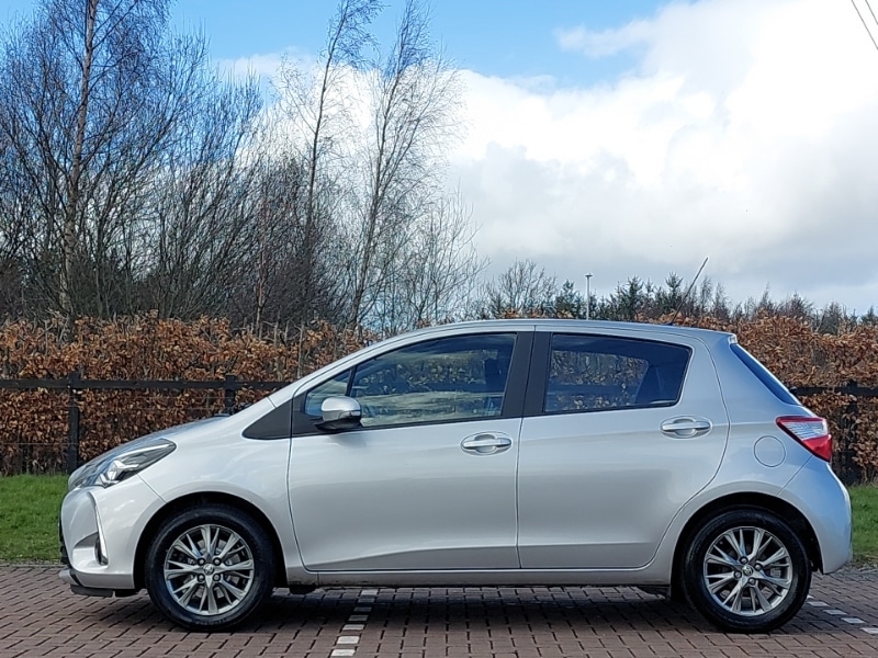 Used Toyota Yaris 2017 for sale - 78041151: Photo 4