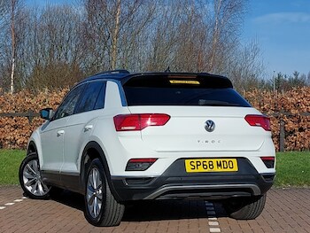 Used Volkswagen T-Roc 2018 for sale - 78346772: Photo