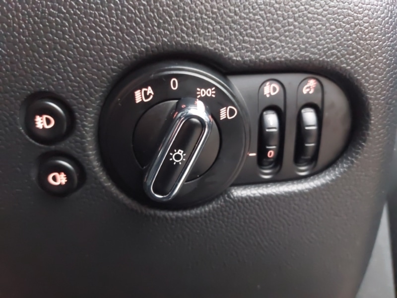 Used MINI Hatch 2019 for sale - 77395480: Photo 17