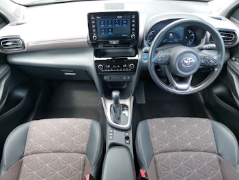 Used Toyota Yaris Cross 2023 for sale - 79336215: Photo