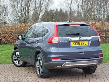 Used Honda CR-V 2018 for sale - 78151527: Photo