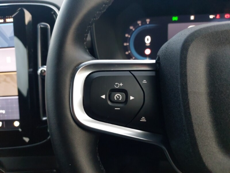 Used Volvo XC40 2024 for sale - 76471508: Photo 13