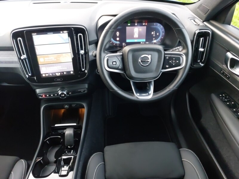 Used Volvo XC40 2024 for sale - 76471508: Photo 7