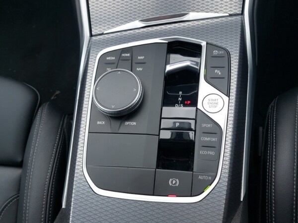 Used BMW 3 Series 2024 for sale - 76225845: Photo 17
