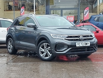 Used Volkswagen T-Roc 2022 for sale - 77475985: Photo