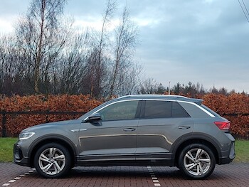 Used Volkswagen T-Roc 2022 for sale - 77475985: Photo