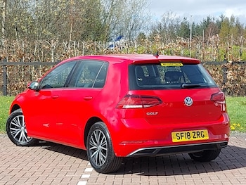 Used Volkswagen Golf 2018 for sale - 78653796: Photo