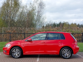 Used Volkswagen Golf 2018 for sale - 78653796: Photo