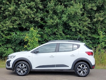 Used Dacia Sandero Stepway 2023 for sale - 79433223: Photo