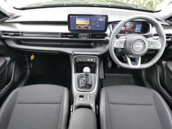 Used Jeep Avenger 2025 for sale - 79339325: Photo