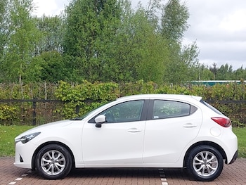Used Mazda Mazda2 2016 for sale - 78511335: Photo