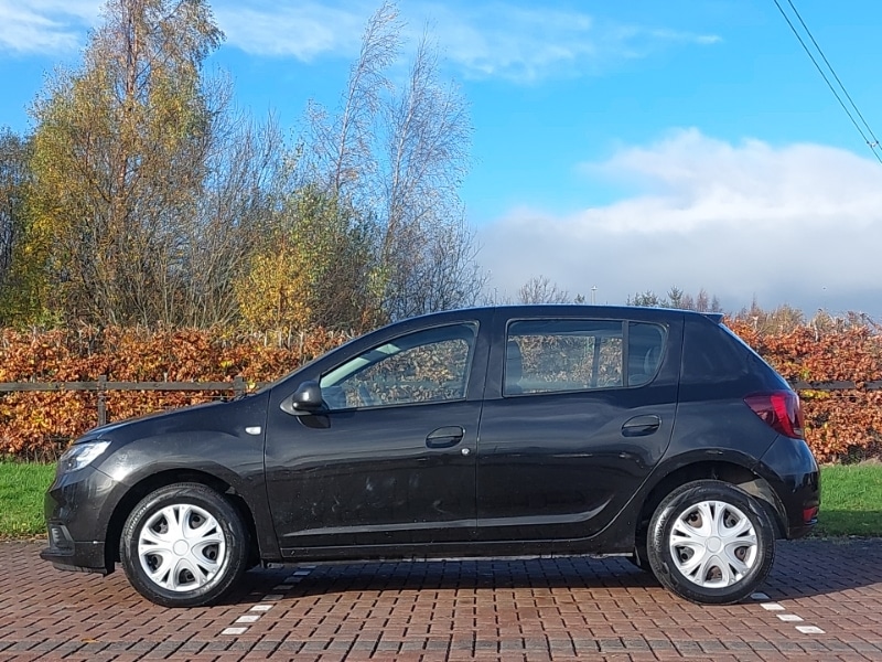 Used Dacia Sandero 2018 for sale - 76579374: Photo 4