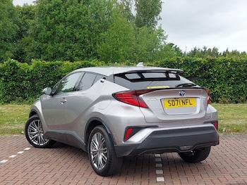 Used Toyota C-HR 2022 for sale - 79425188: Photo