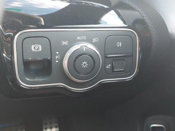 Used Mercedes-Benz CLA 2023 for sale - 75622080: Photo 19