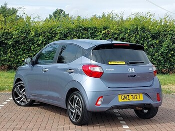 Used Hyundai i10 2024 for sale - 79356730: Photo
