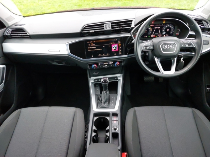 Used Audi Q3 2022 for sale - 77564369: Photo 2