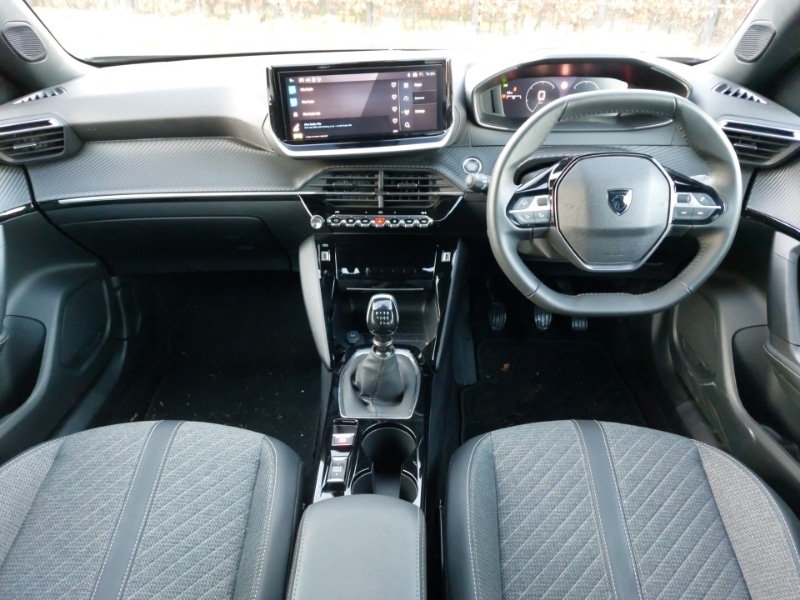 Used Peugeot 2008 2024 for sale - 76860560: Photo 2