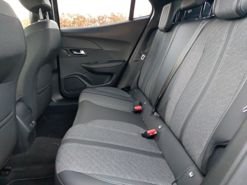 Used Peugeot 2008 2024 for sale - 76860560: Photo 6