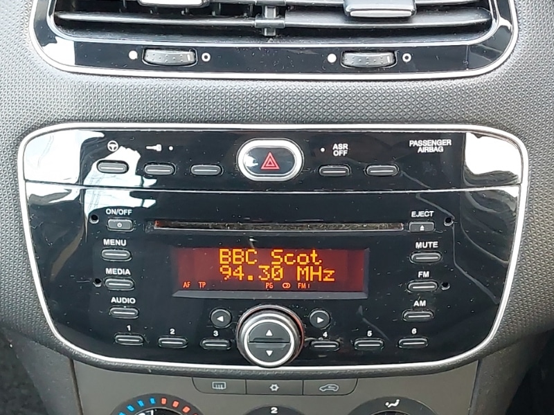 Used Fiat Punto 2017 for sale - 77881784: Photo 17