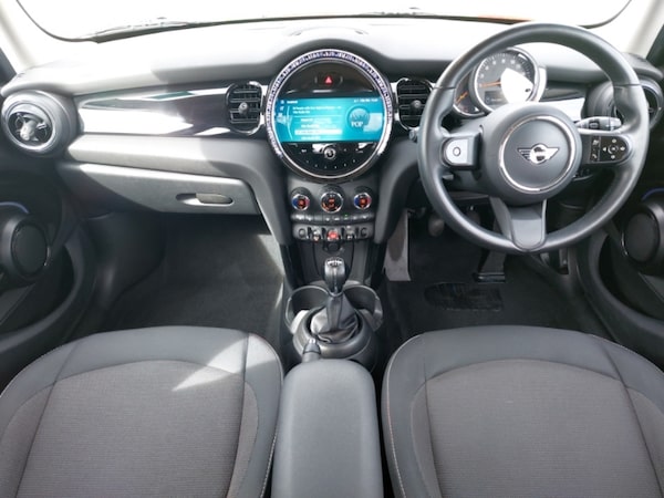 Used MINI Hatch 2021 for sale - 76108296: Photo 2