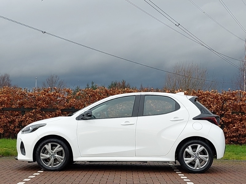 Used Mazda Mazda2 HYBRID 2024 for sale - 76879867: Photo 4