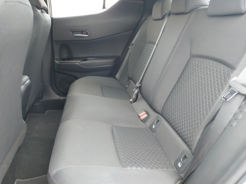 Used Toyota C-HR 2023 for sale - 78033303: Photo 6