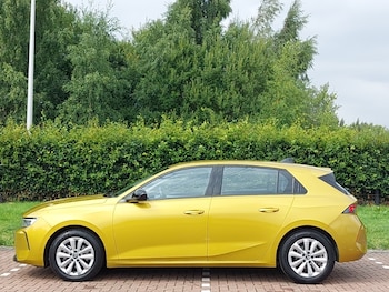 Used Vauxhall Astra 2023 for sale - 79493088: Photo