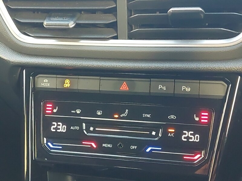 Used Volkswagen T-Roc 2022 for sale - 77183377: Photo 16