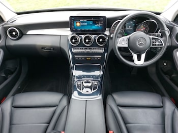 Used Mercedes-Benz C Class 2019 for sale - 77736707: Photo