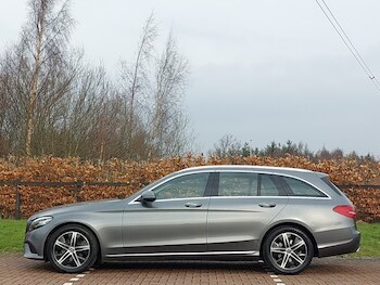 Used Mercedes-Benz C Class 2019 for sale - 77736707: Photo