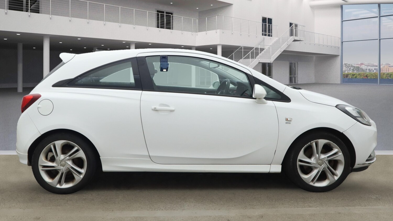Used Vauxhall Corsa 2016 for sale - 76299343: Photo 3