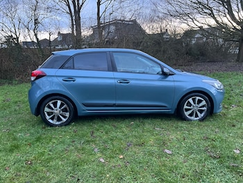 Used Hyundai i20 2016 for sale - 77575537: Photo