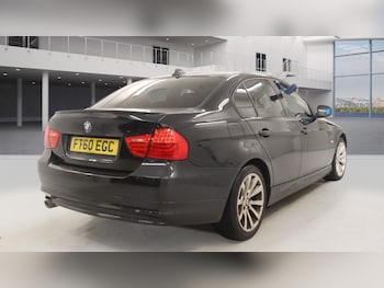 Used BMW 3 Series 2011 for sale - 77065512: Photo