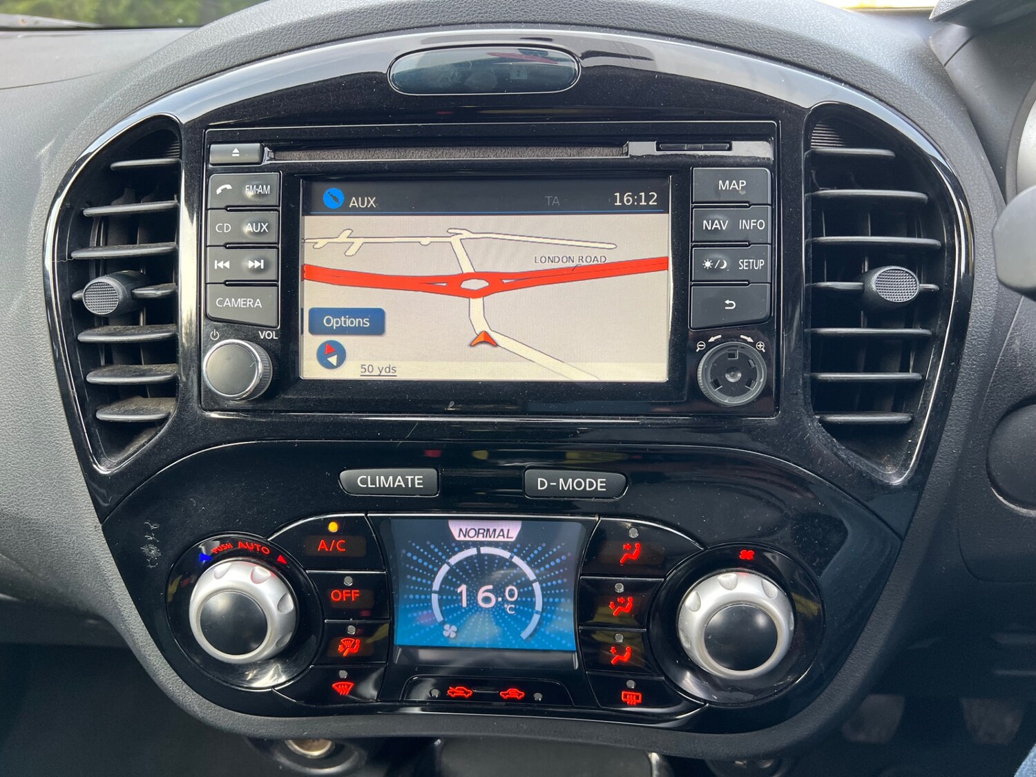 Used Nissan Juke 2013 for sale - 76037456: Photo 30