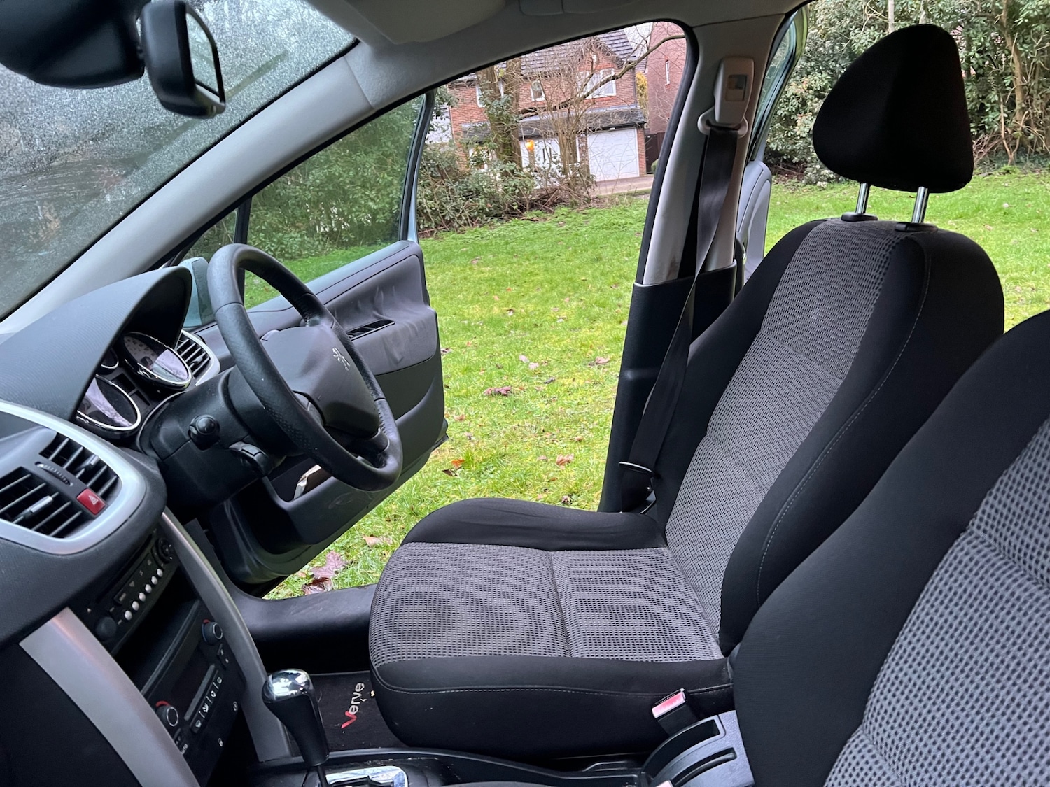 Used Peugeot 207 2009 for sale - 77508951: Photo 15