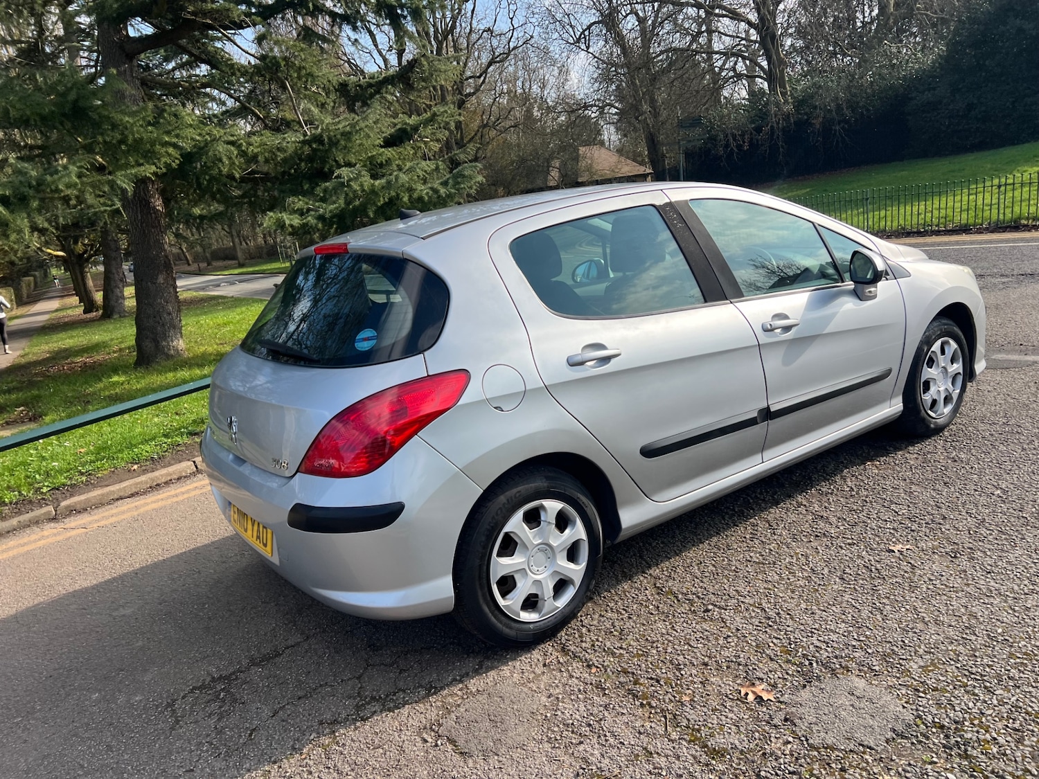 Used Peugeot 308 2010 for sale - 77802624: Photo 2