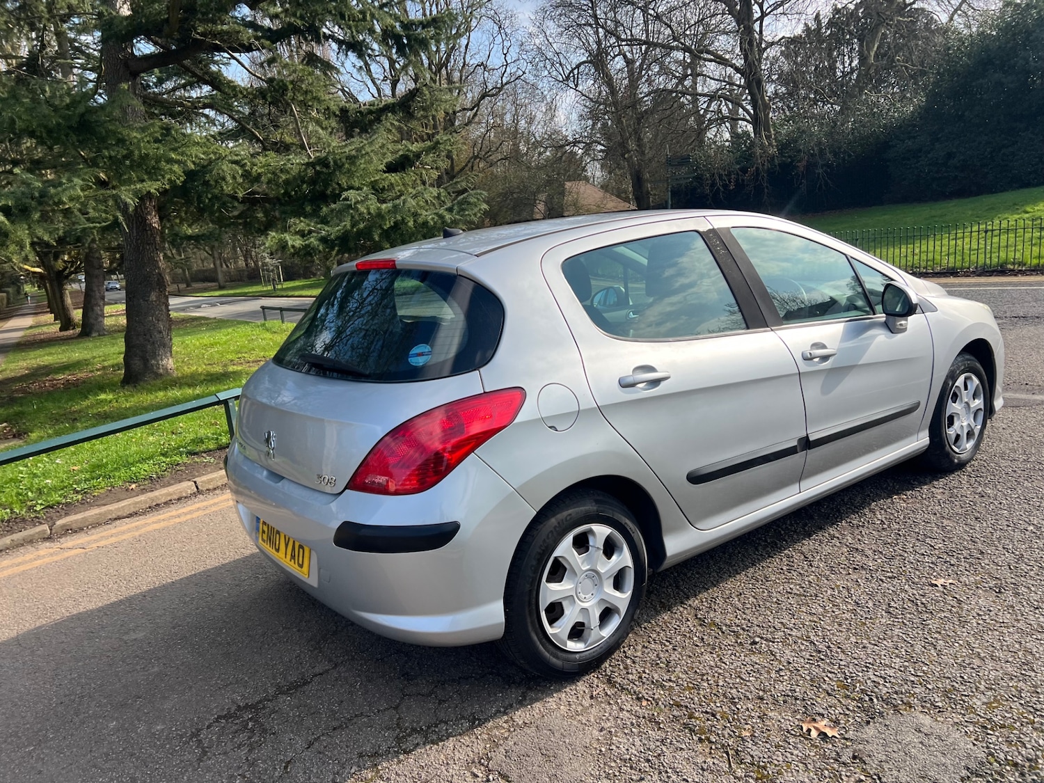 Used Peugeot 308 2010 for sale - 77802624: Photo 3