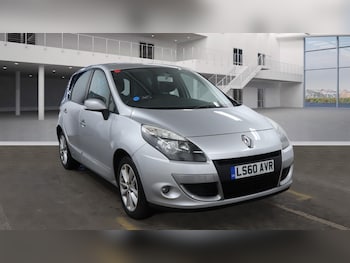 Used Renault Scenic 2010 for sale - 77073840: Photo